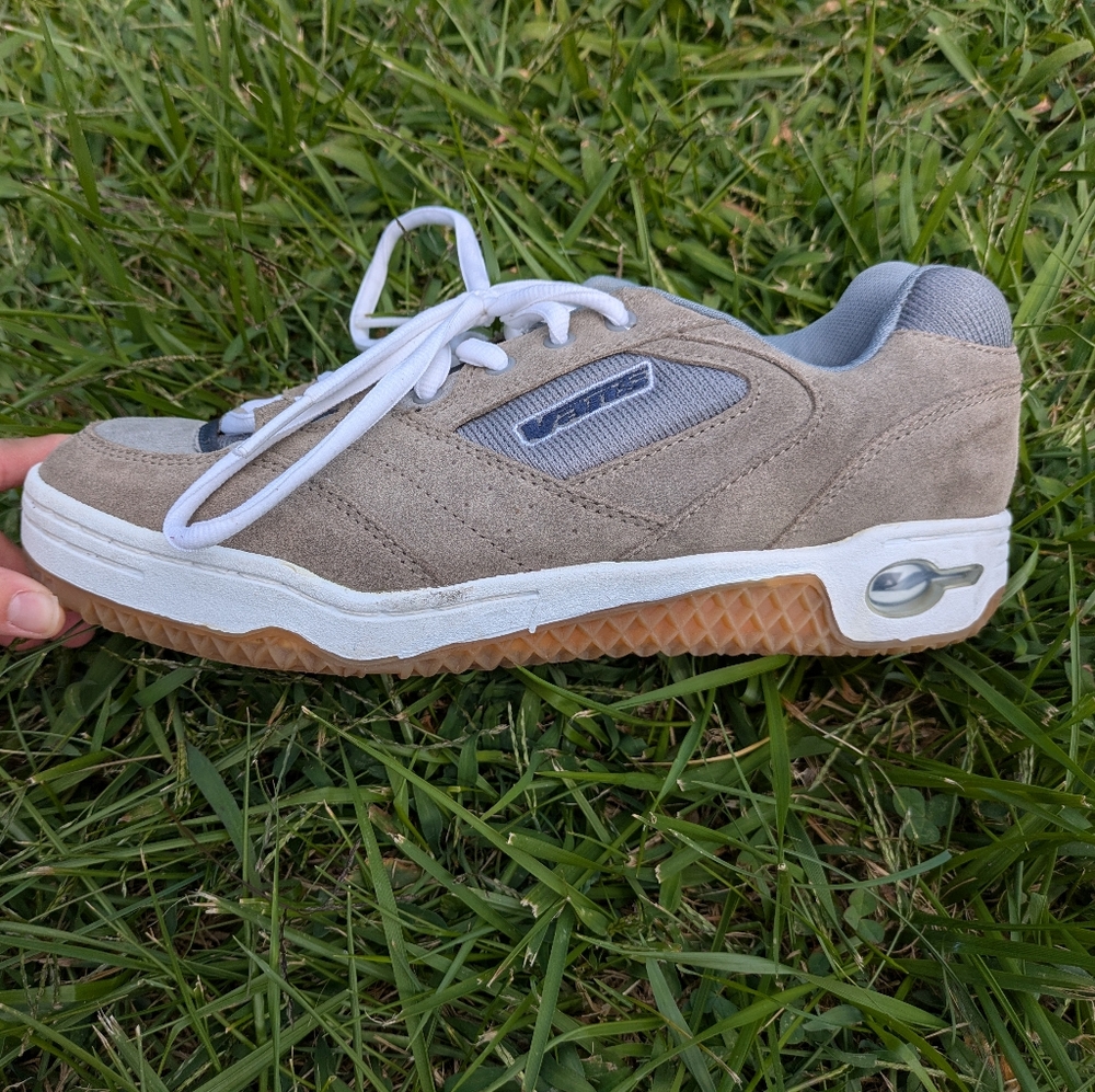 Vintage Vans Grant Taupe and White With Gray Accents Sneakers